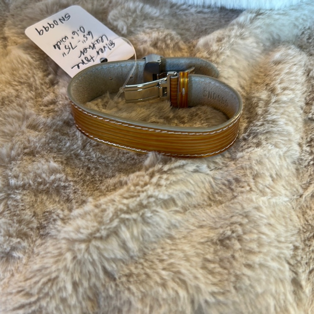 Authentic Louis Vuitton bracelet, leather and silver EUC - Picture 6 of 8